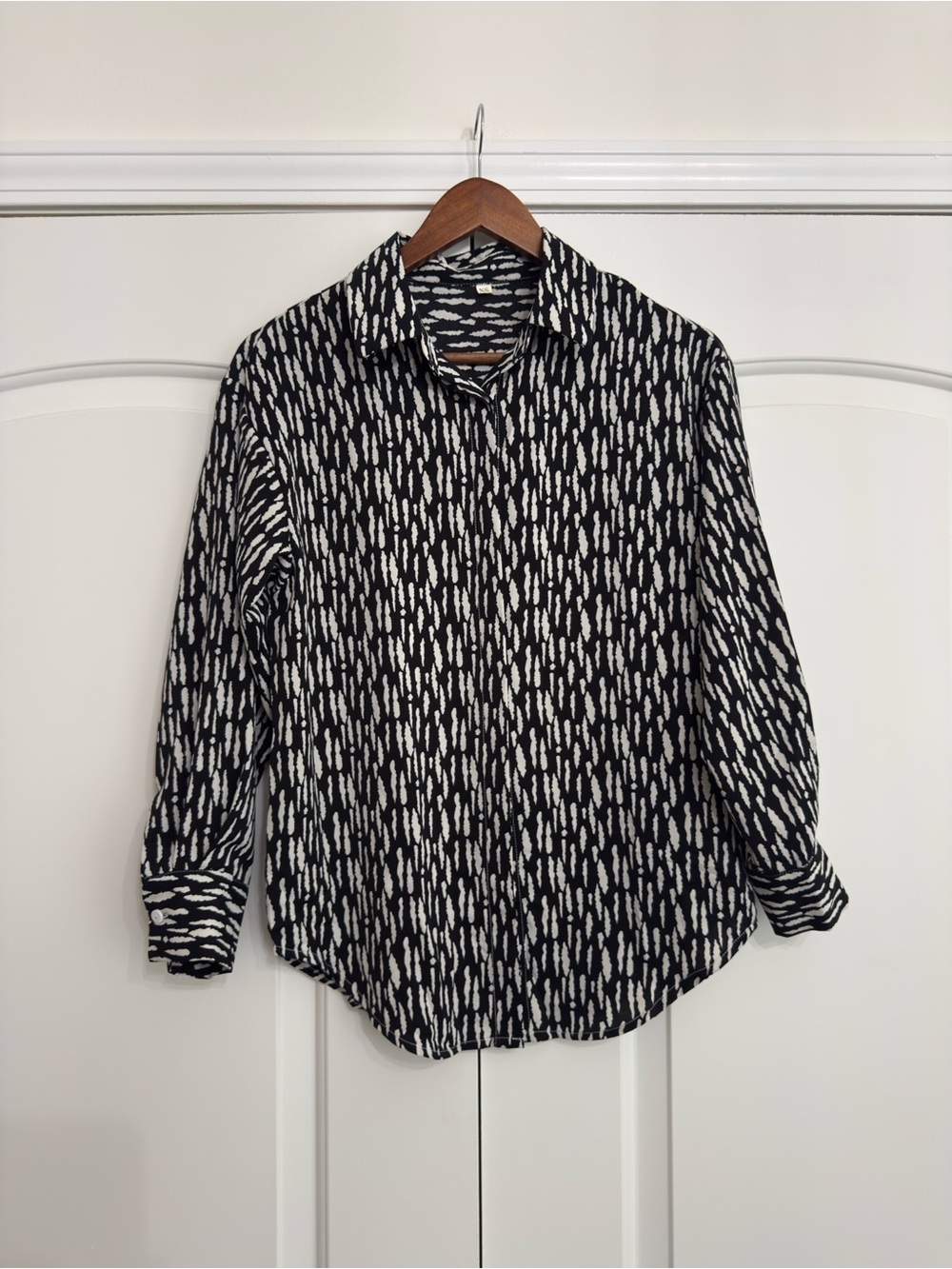 Black and White Patterned Button-Up Shirt